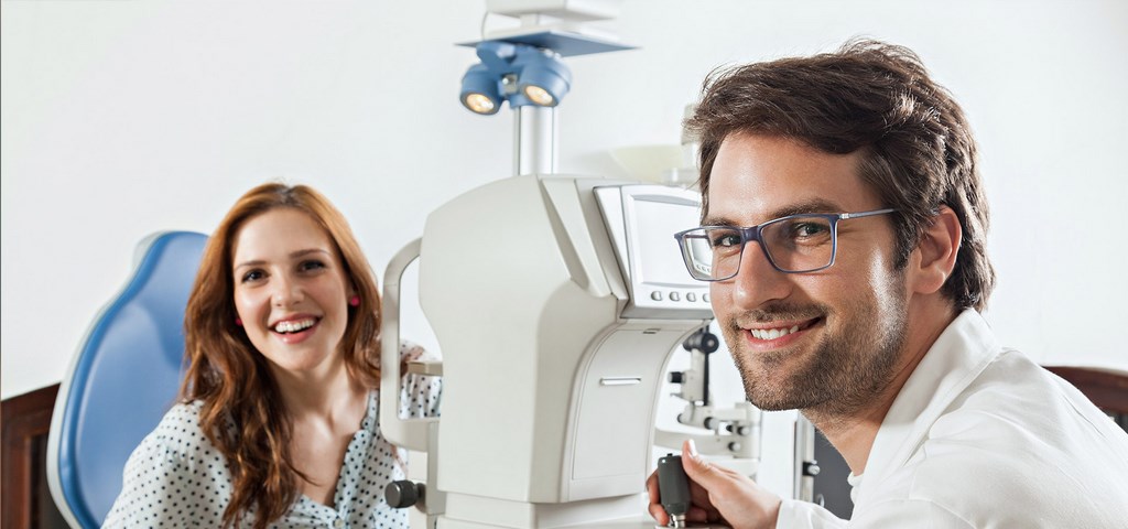 Badanie wzroku w salonie optycznym OpticTOM – 8 grudnia